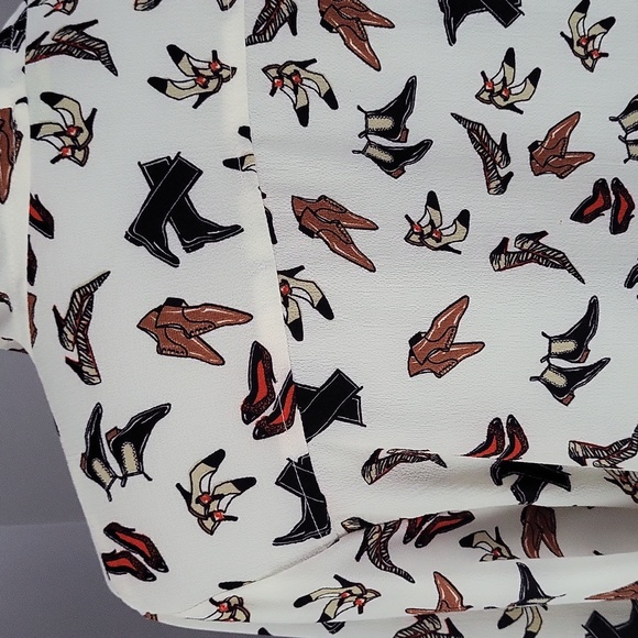 Vintage Cartise Shoe Print Tie Neck Bow Blouse Gold Rectangle Buttons - Picture 7 of 10